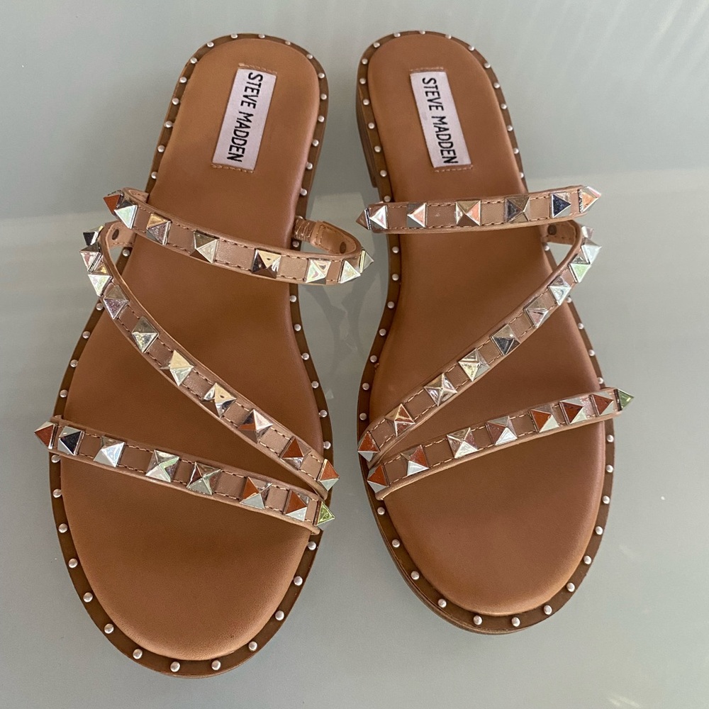 Steve Madden Skylar Tan Sandals - Size 8